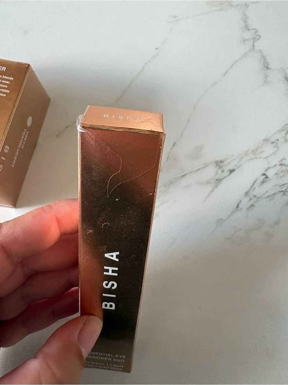 Bisha Tokyo Translucent Setting Powder with brown and black Eye Designer Duo